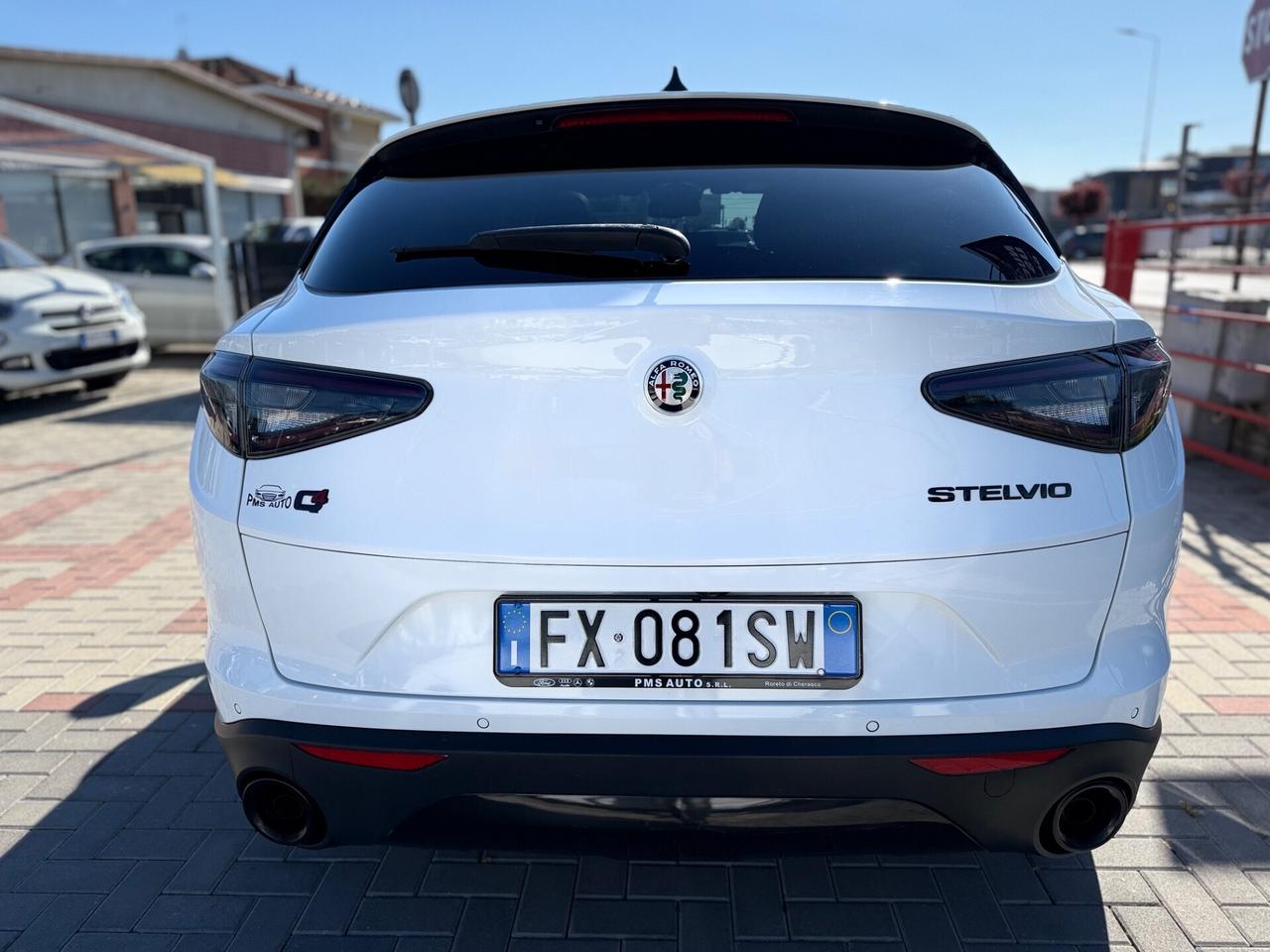 Alfa Romeo Stelvio 2.2 Turbodiesel 210 CV AT8 Q4 Veloce