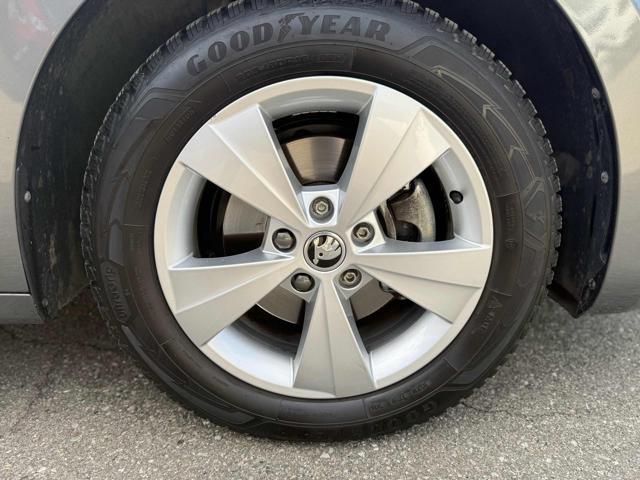 SKODA Octavia 2.0 TDI EVO SCR Wagon Executive