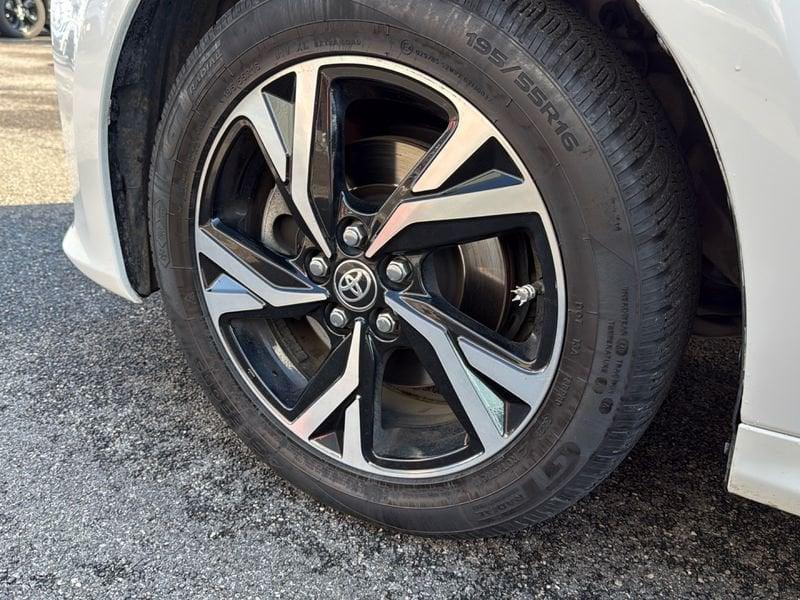 Toyota Yaris Hybrid Trend MY24