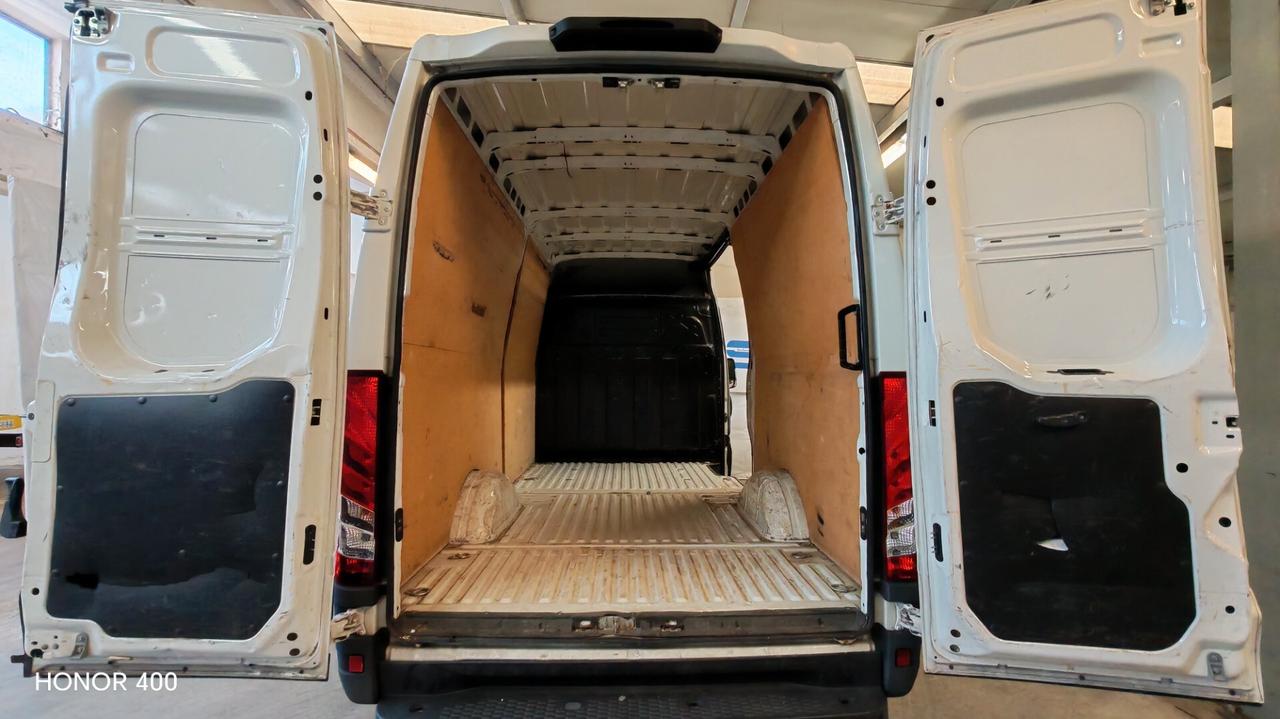 Iveco Daily 2.3 HPT DIESEL L2 H2 2017 EURO 6