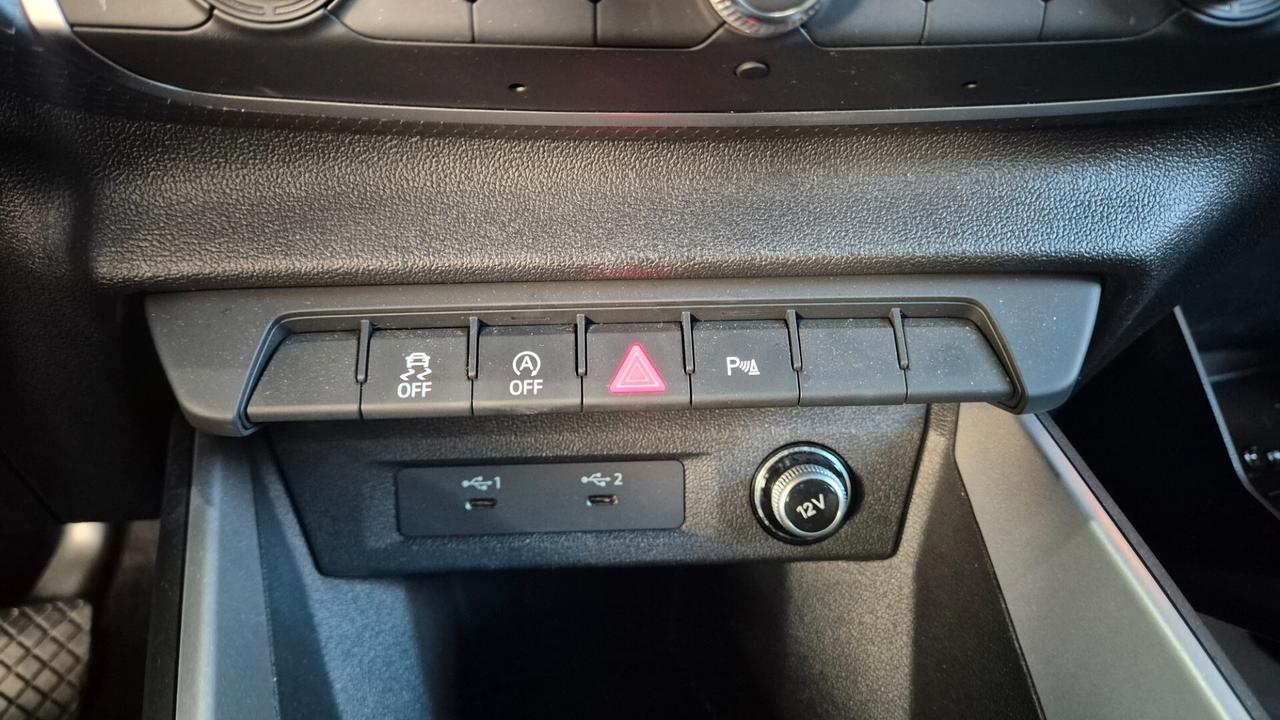 Audi A1 SPB 35 TFSI S tronic Identity Black 150 CV