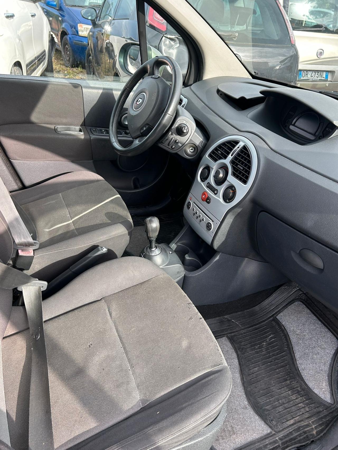 Renault Modus 1.5 dCi 85CV Dynamique