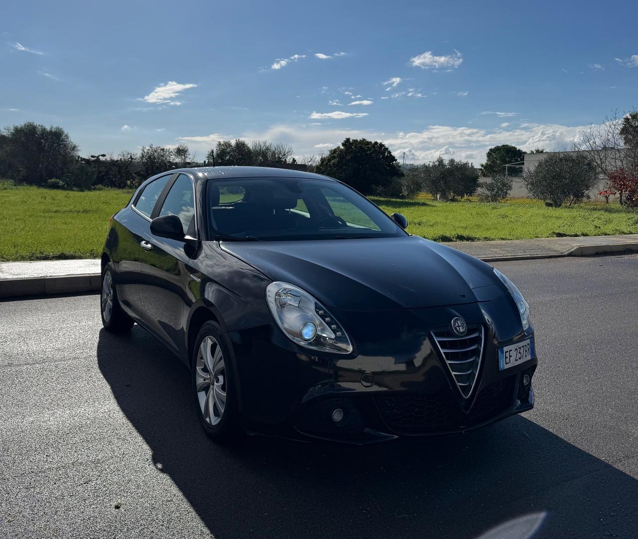 Alfa Romeo Giulietta 1.6 JTDm-2 105 CV Distinctive