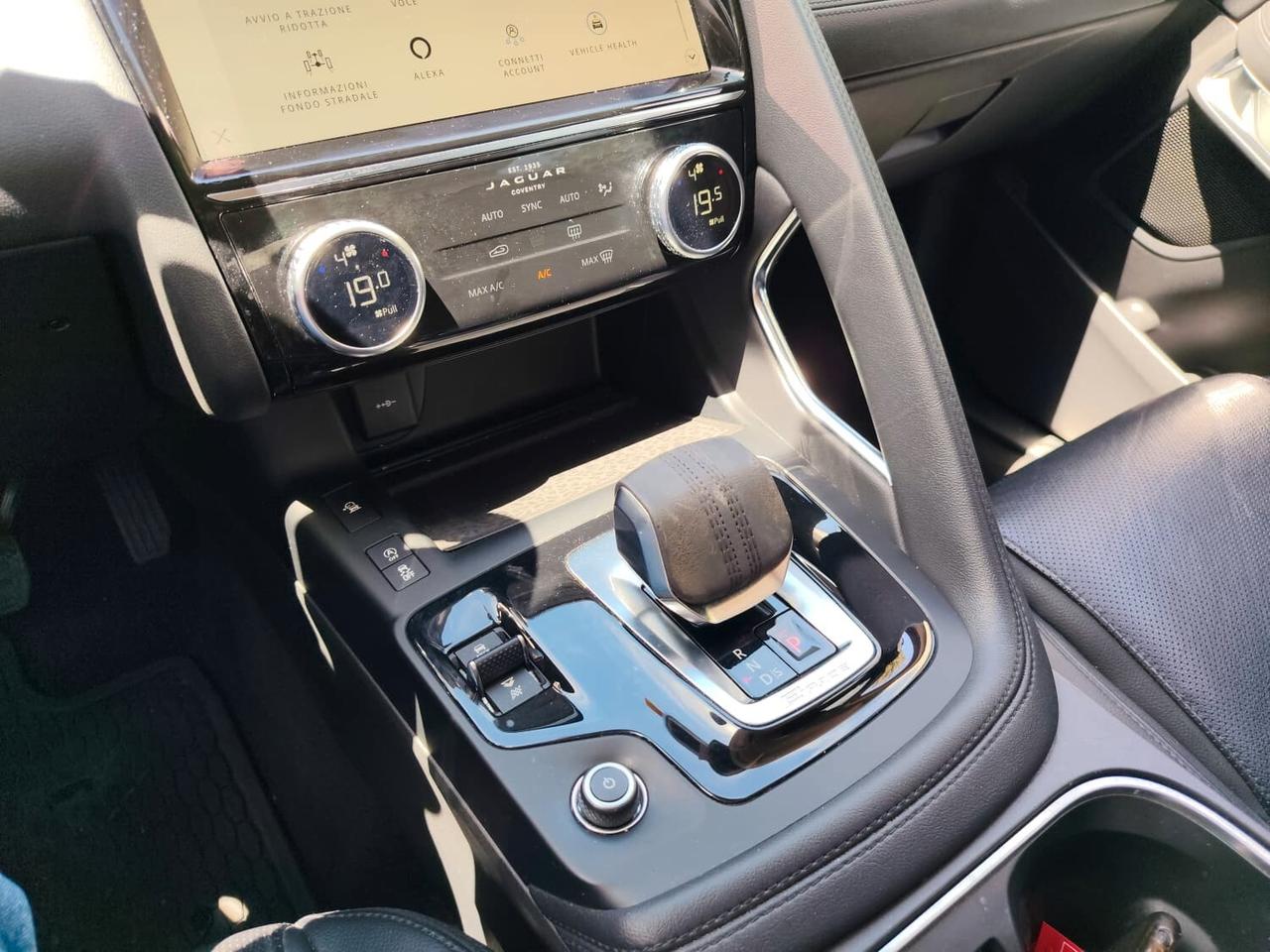 Jaguar E-Pace 2.0 I4 200 CV AWD Auto S