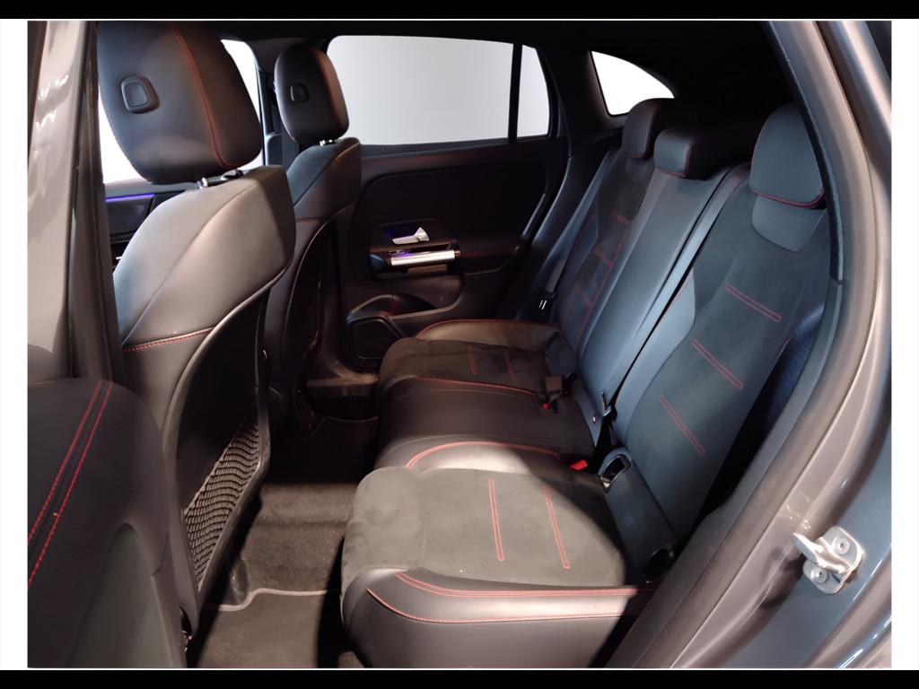 Mercedes-Benz GLA-H247 2020 - GLA 180 d Premium auto