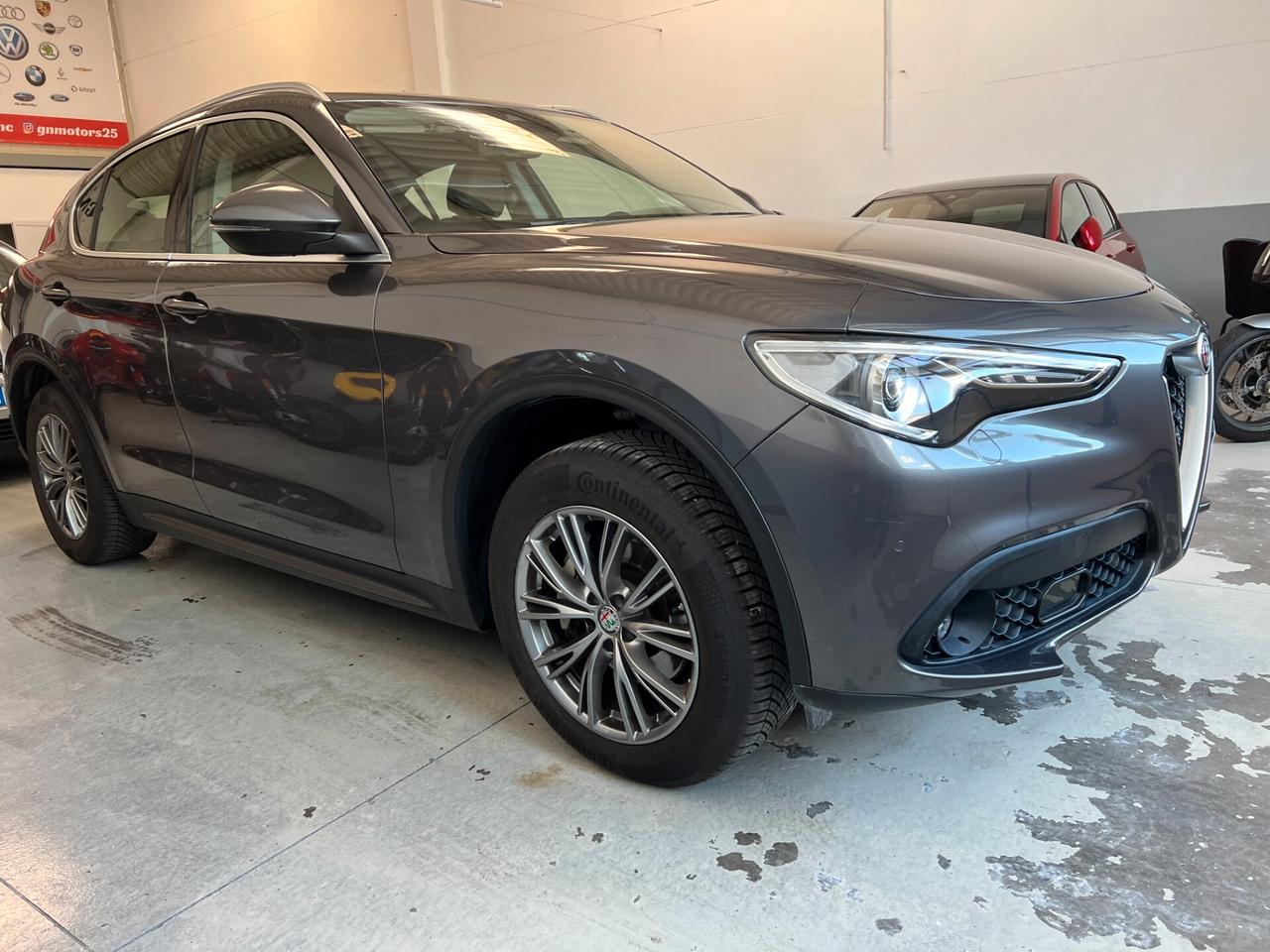 Alfa Romeo Stelvio 2.2 Turbodiesel 210 CV AT8 Q4 Super