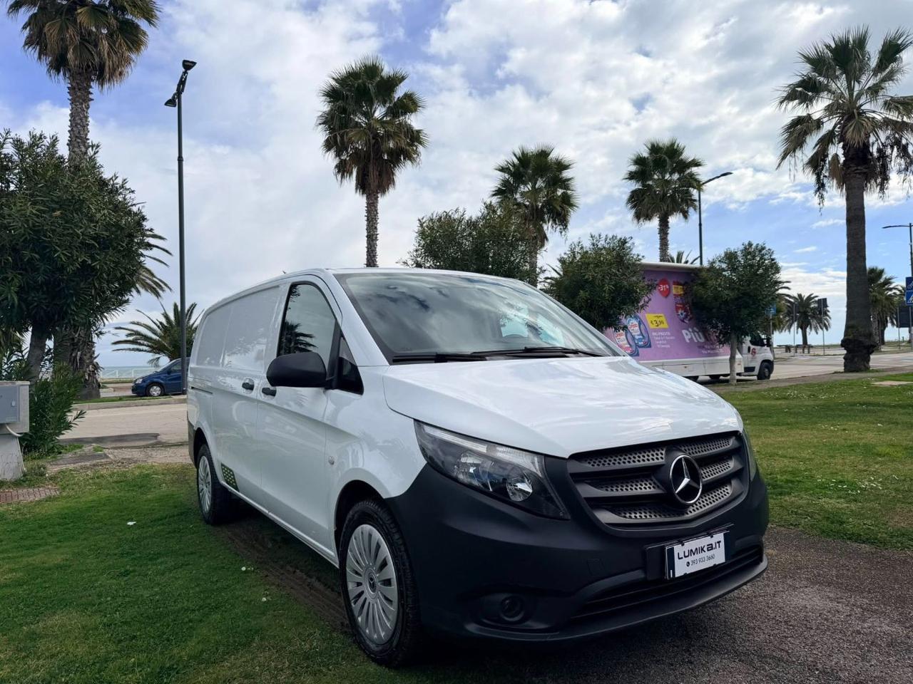 MERCEDES Vito 114 cdi long 4x4 auto E6