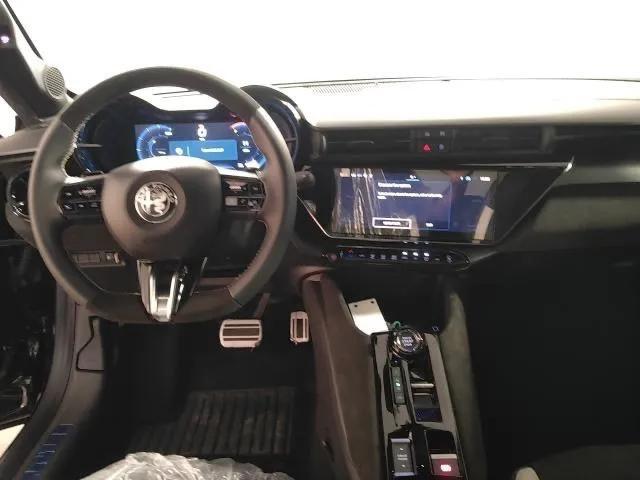 Alfa Romeo Junior 1.2 145 CV Hybrid eDCT6 Speciale