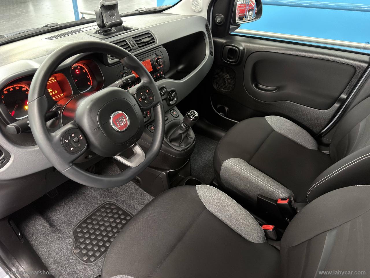 FIAT Panda 1.0 FireFly S&S Hybrid City Life NEOPATENTATI