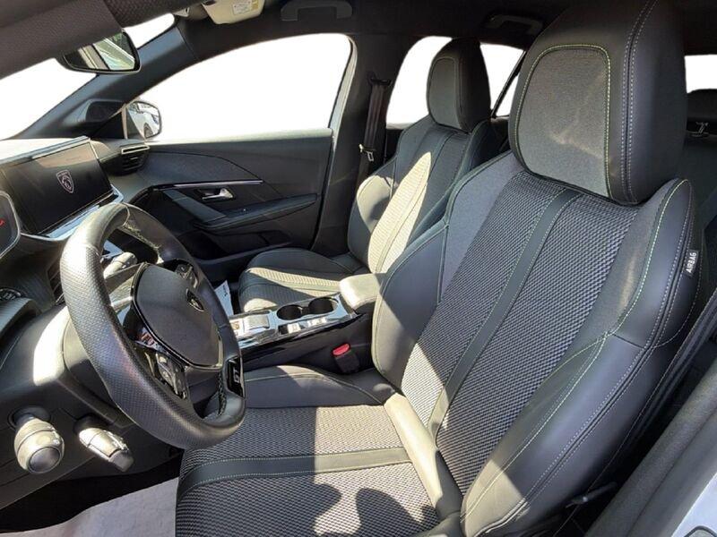 Peugeot 208 208 51 kWh GT