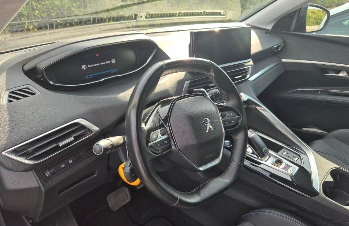 Peugeot 3008 BlueHDi 130 EAT8 Allure Pack
