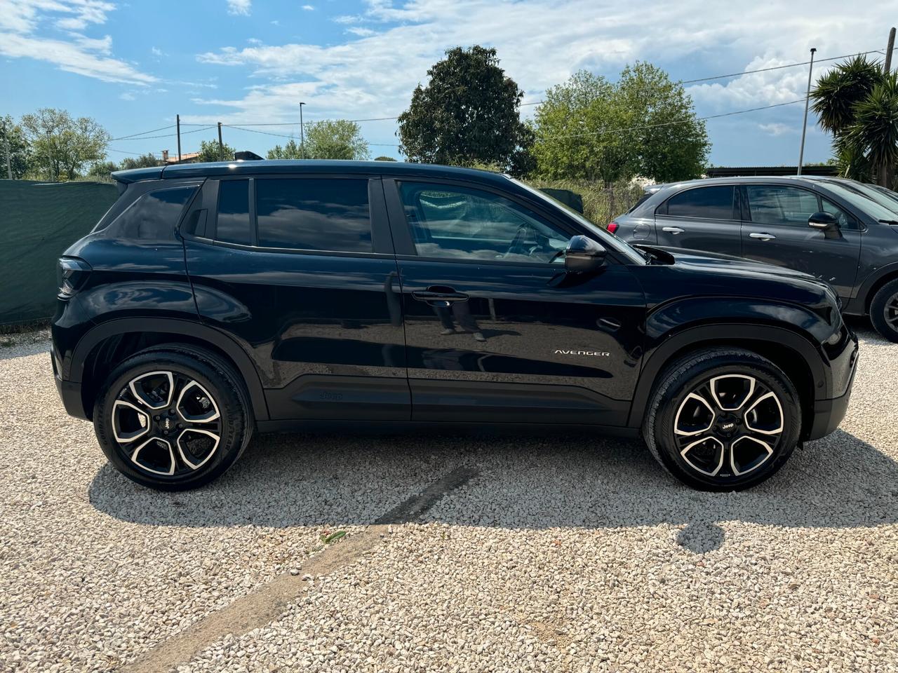 Jeep Avenger 1.2 Turbo 100 CV Summit
