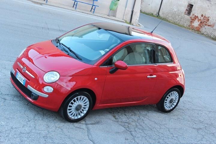 Fiat 500 1.2 Lounge TETTO PANORAMICO CERCHI IN LEGA RADIO CD CARROZZERIA SENZA UN GRAFFIO