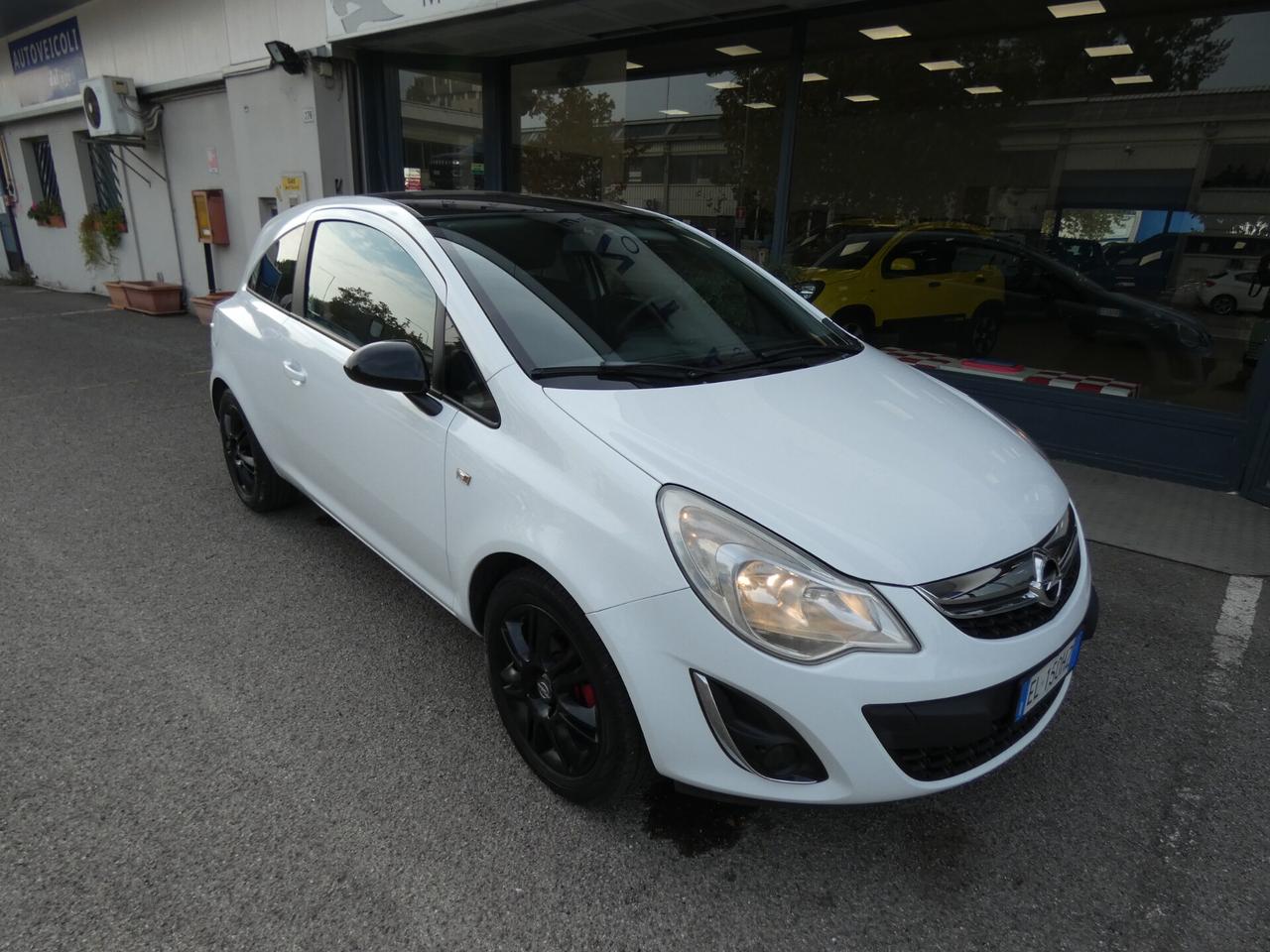 OPEL Corsa 4ª serie Corsa 1.2 3 porte b-color