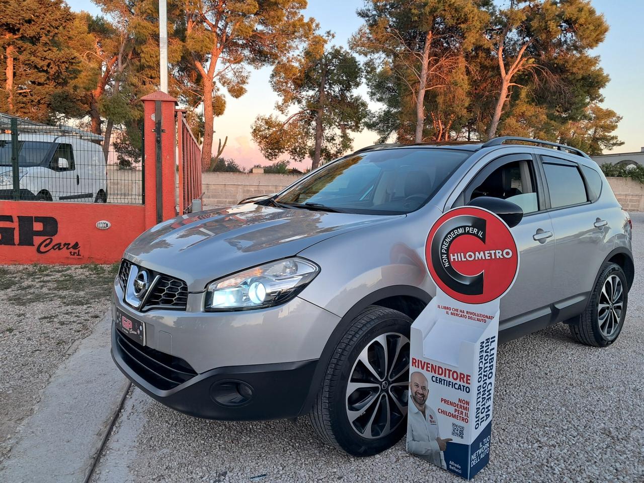 Nissan Qashqai TEKNA 1.6 GPL-TETTO*NAVI*TELECAMERA