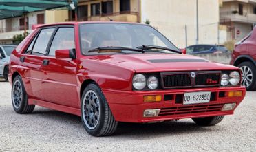 Lancia Delta 2.0 Turbo HF integrale