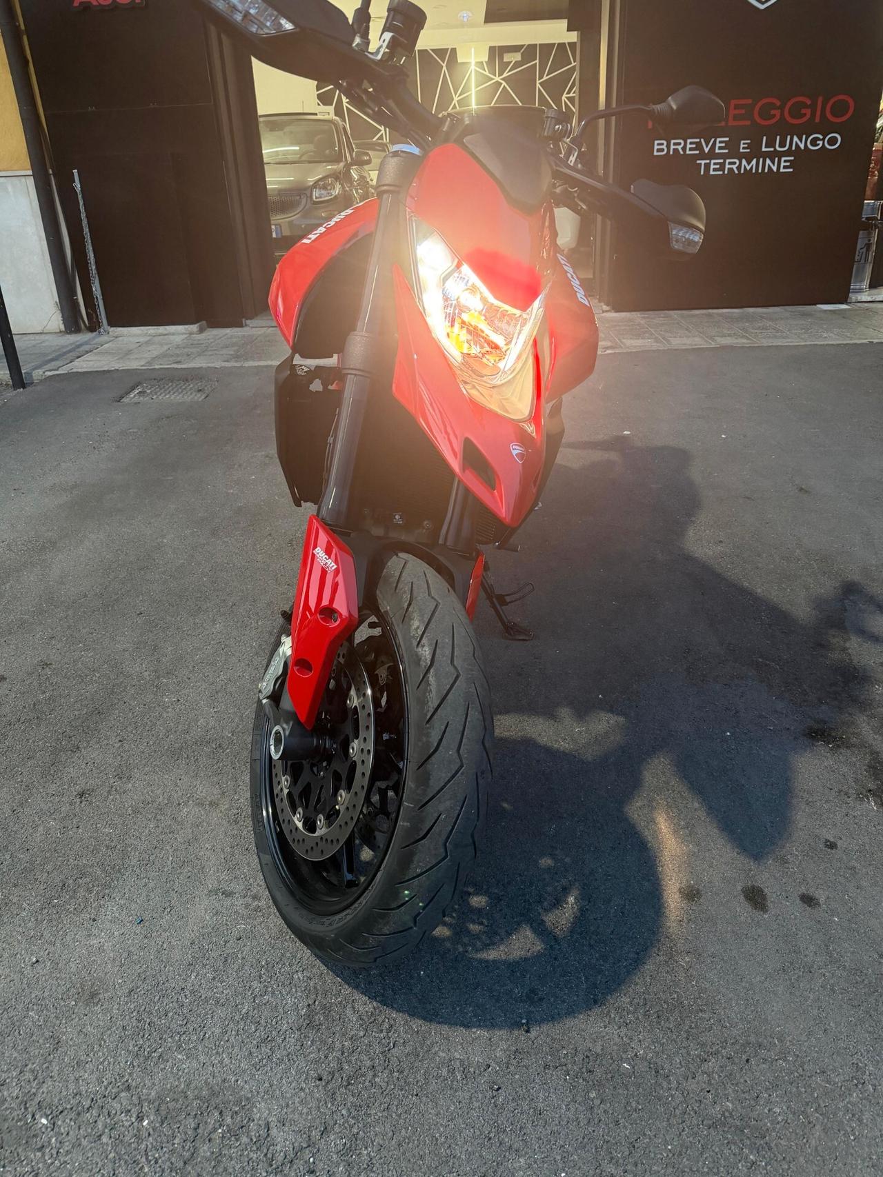 Ducati Hypermotard 950