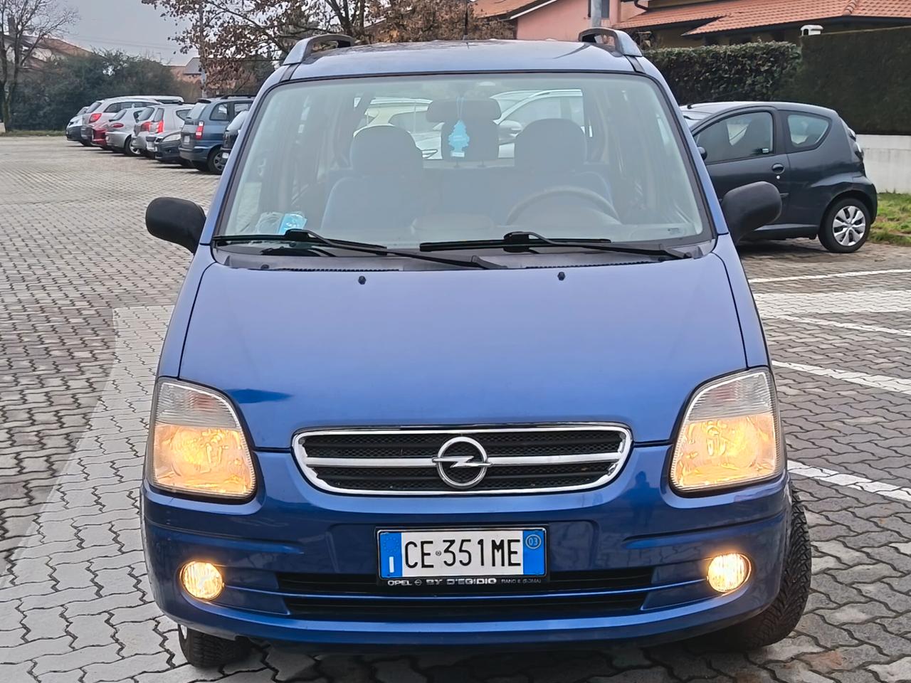 Opel Agila 1.2 16V Comfort