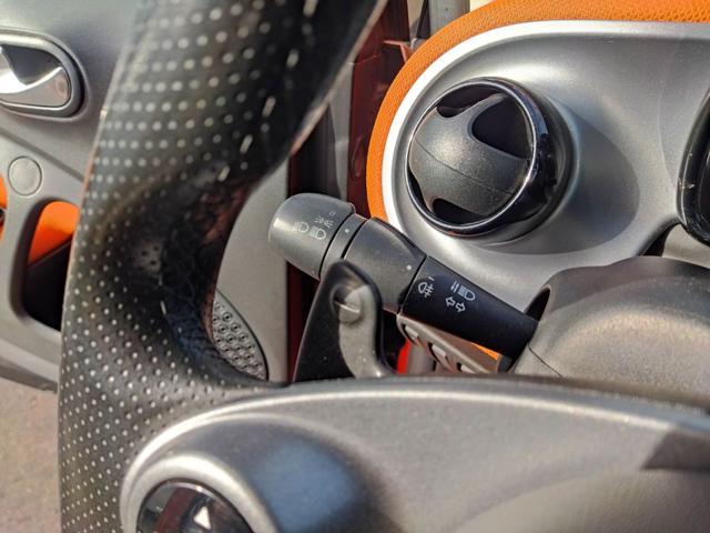 SMART ForTwo 1.0cc TWINAMIC PASSION 71CV CAMBIO AL VOLANTE