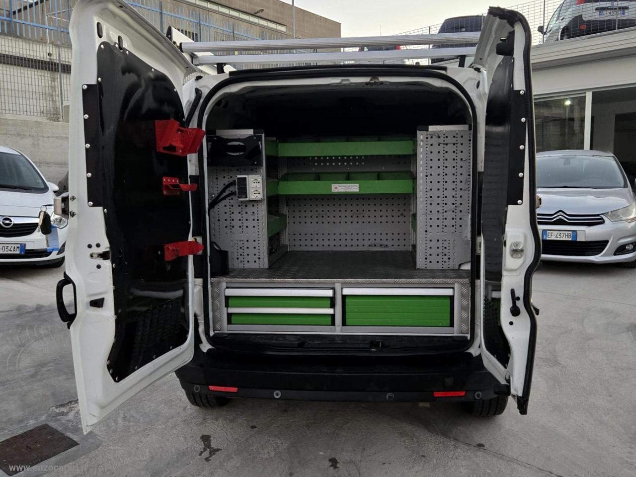 Doblò 1.6 MJT 105CV PC-TN Cargo Lam. SX