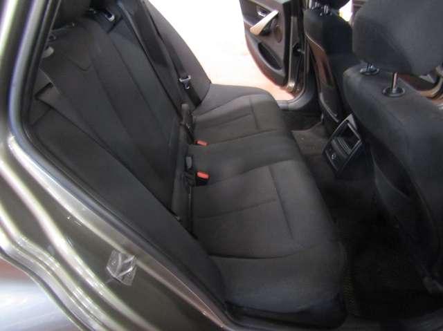 BMW 318 318d Touring Business Advantage auto