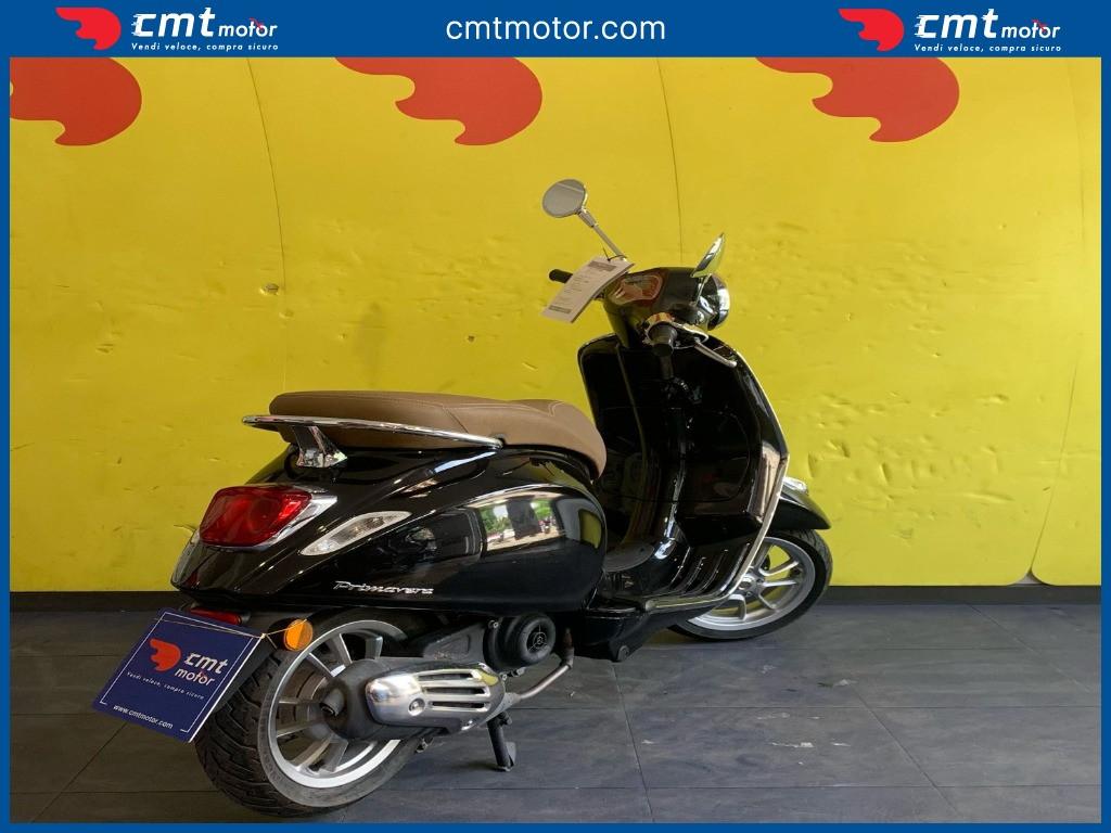 Vespa Primavera 50 - 2020