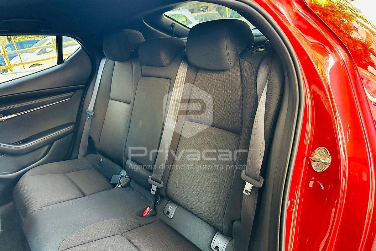 MAZDA Mazda3 2.0L e-Skyactiv-G M Hybrid Executive