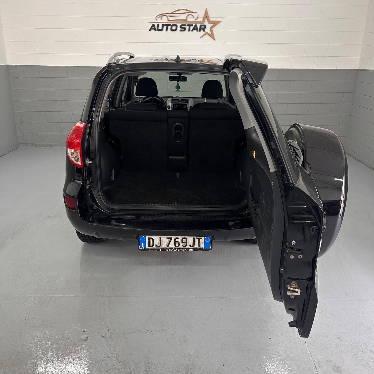 Toyota RAV 4 RAV4 2.2 D-4D 136 CV 4x4