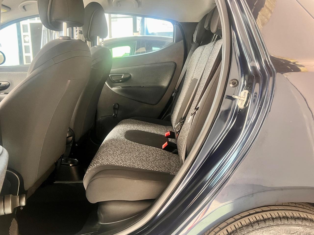 Lancia Ypsilon 1.2 69 CV 5 porte GPL Ecochic Elefantino Blu