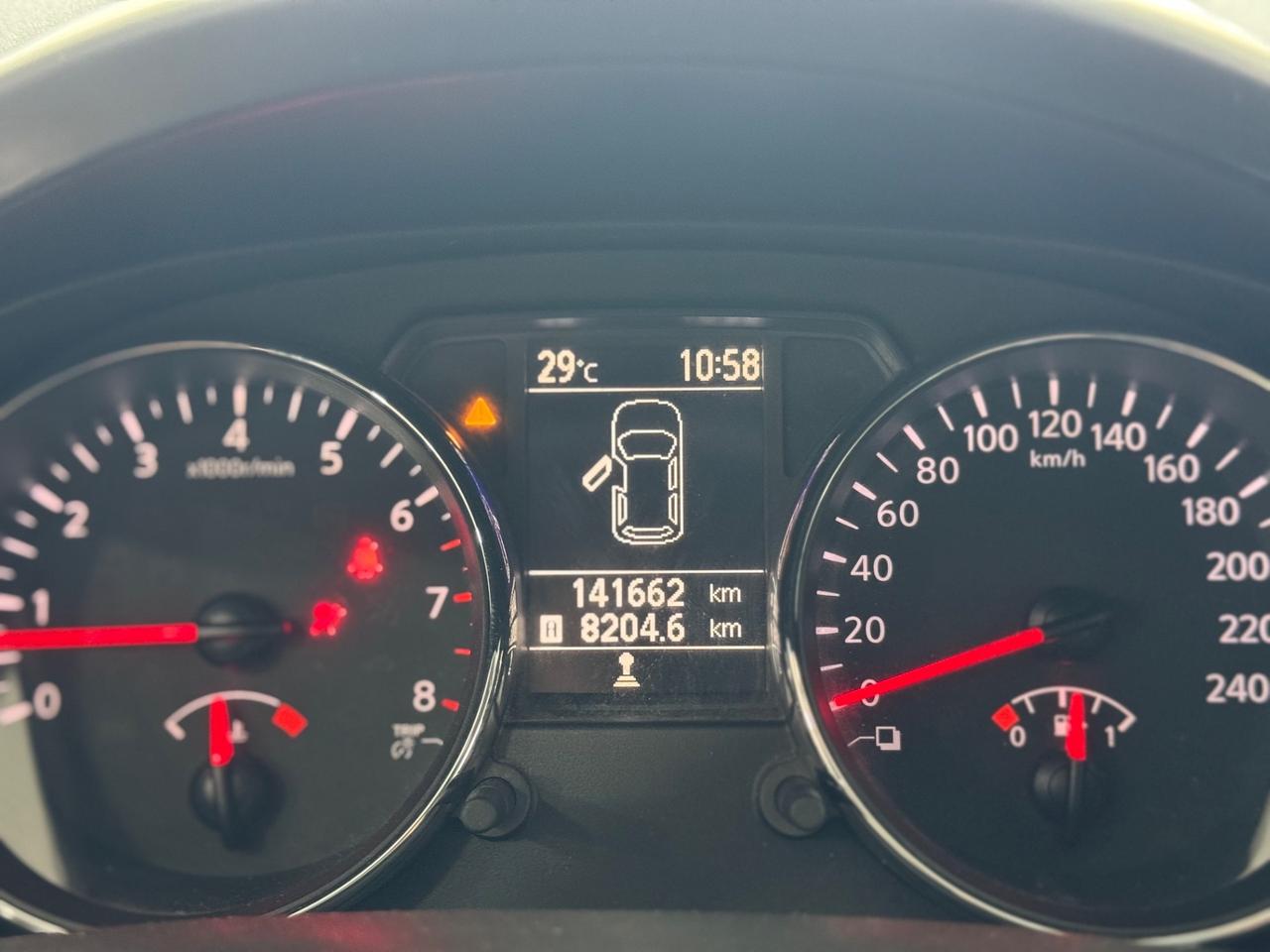 Nissan Qashqai 1.6 2014 140 mila km nuova