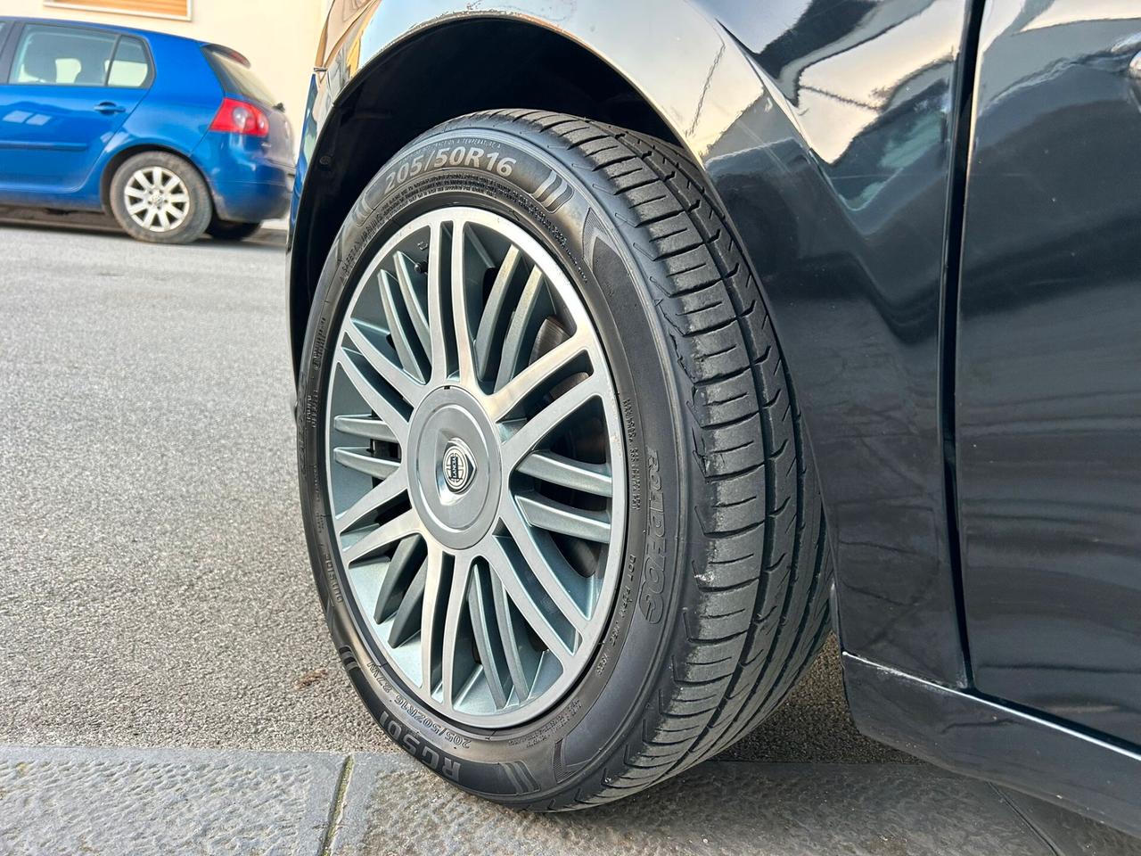 Lancia MUSA 1.3 MJ 90Cv EURO4 PLATINO TETTO-2010