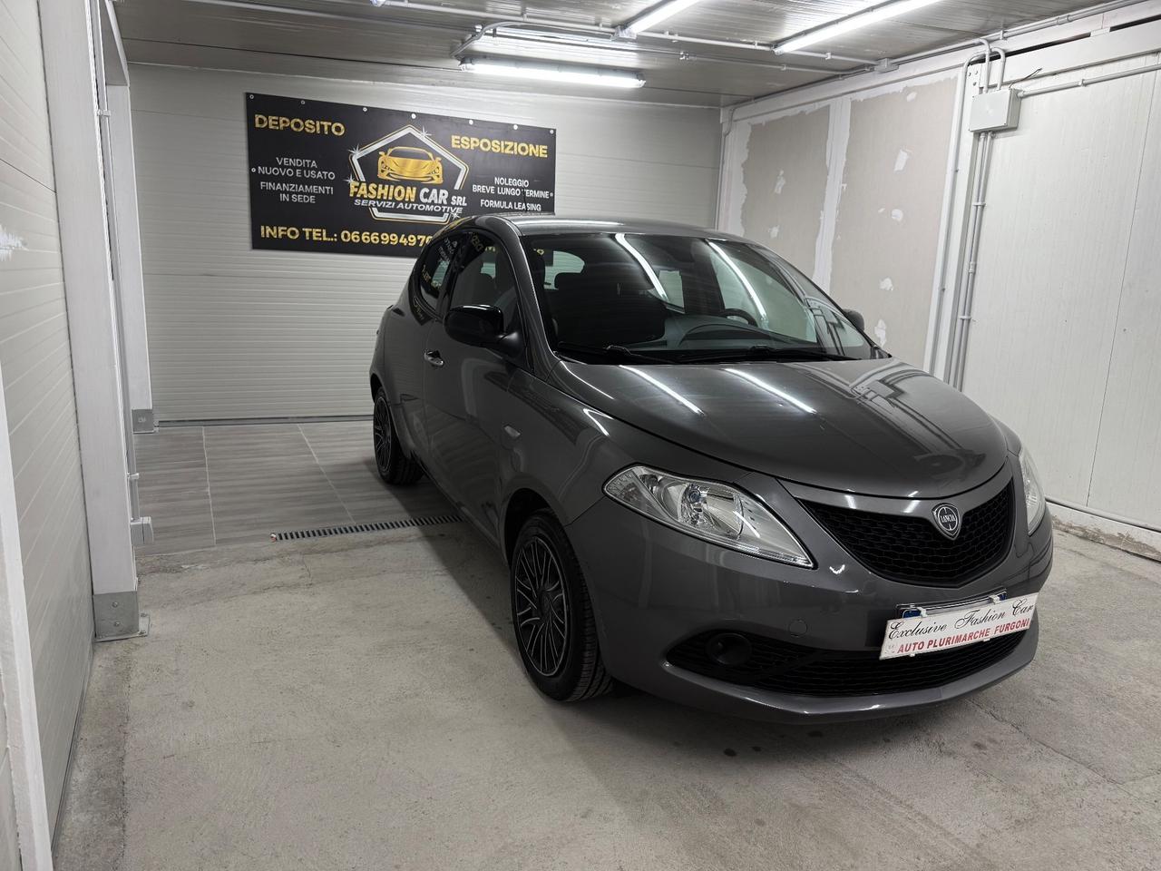 Lancia Ypsilon 1.2 69 CV 5 porte GPL Ecochic Monogram