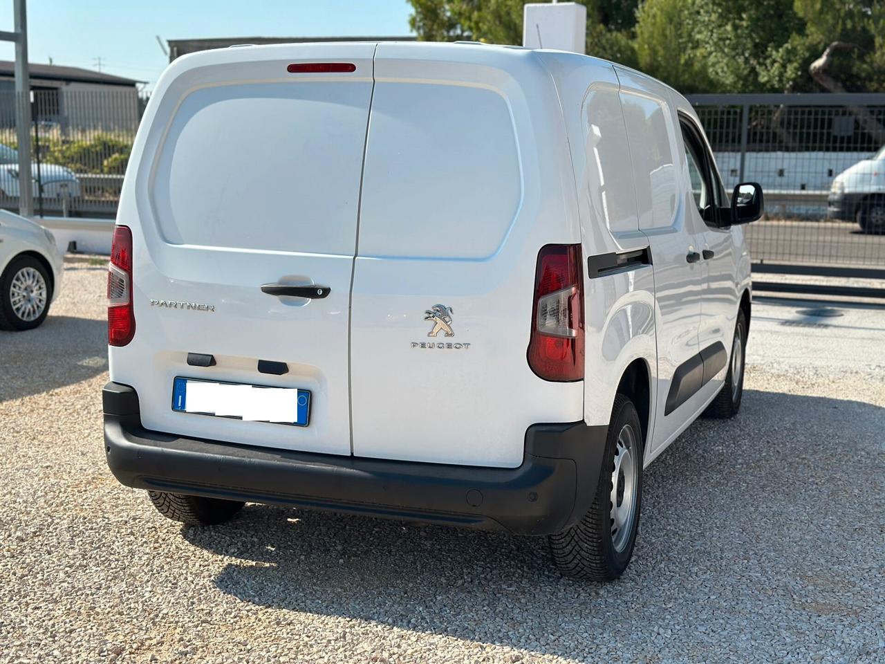 Peugeot Partner 3 posti 1.5 130CV Premium