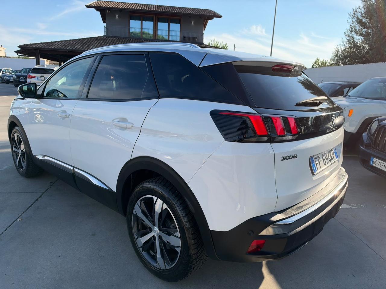 Peugeot 3008 BlueHDi 130 S&S Allure 2018