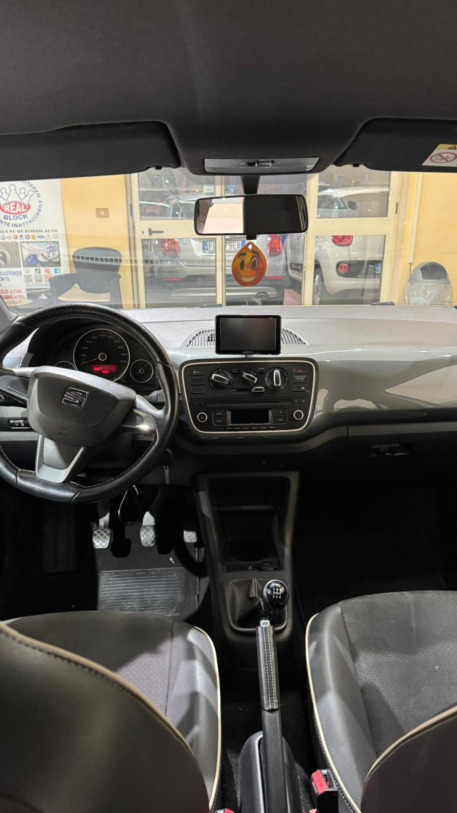 Seat Mii 1.0 68 CV 5 porte by Mango Nero Assoluto Ecofuel