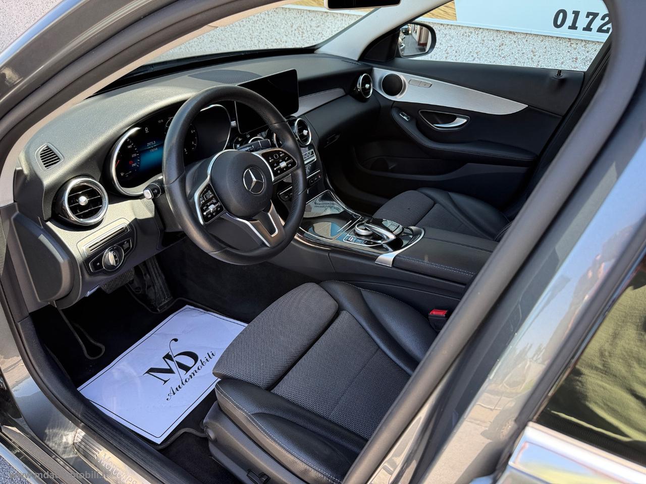 MERCEDES-BENZ C 220 d Auto Premium BERLINA AMG VIRTUAL RESTYLING