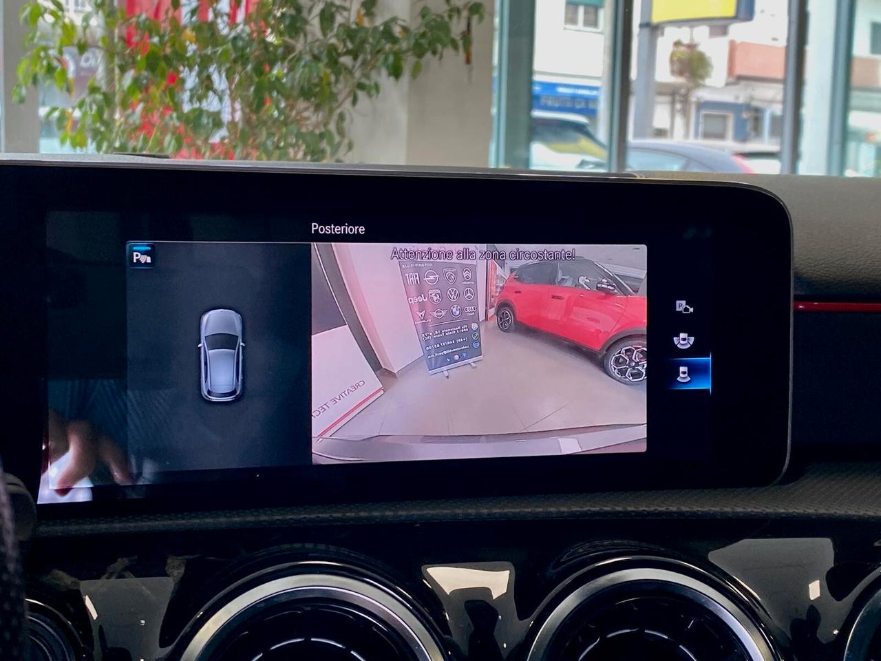 Mercedes Classe A 180d Auto Premium AMG 18" MBUX LED