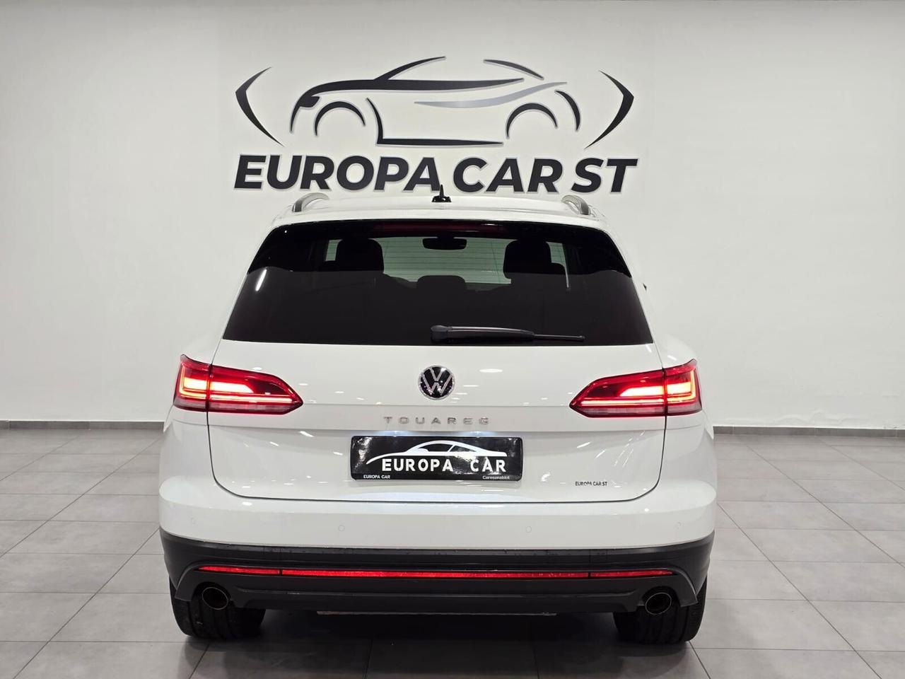 Volkswagen Touareg 3.0 V6 TDI SCR IVA ESPOSTA