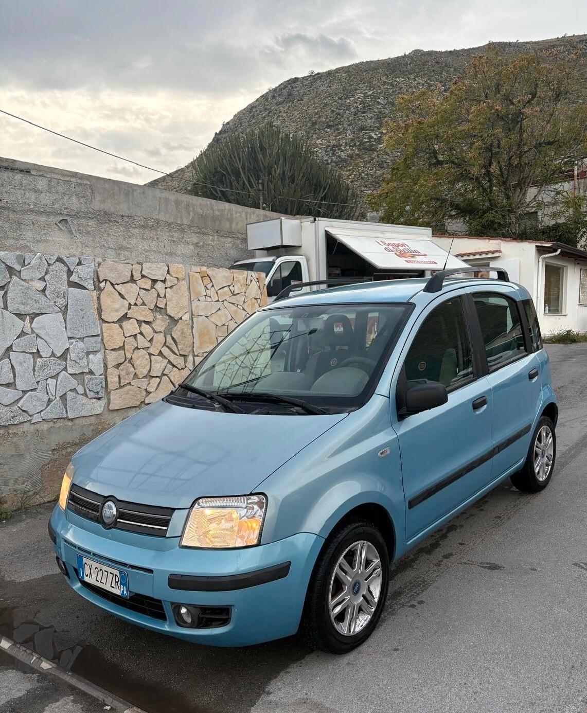 Fiat Panda 1.3 MJT ANNO 2005 KM 180.000 PER INFO 3279411053