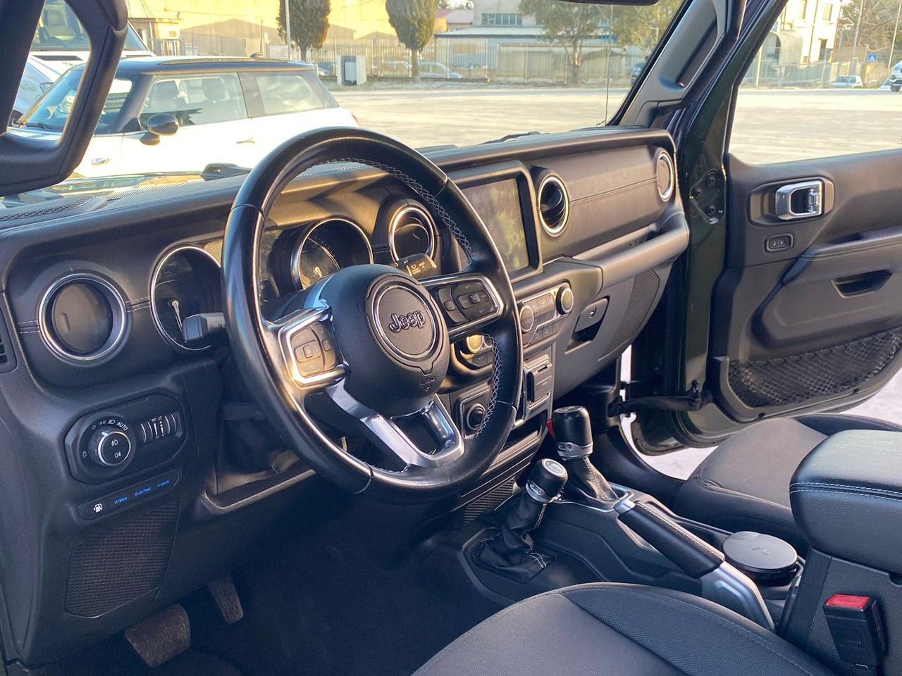 JEEP Wrangler Unlimited 4xe - Wrangler Unlimited 2.0 atx phev Sahara 4xe auto