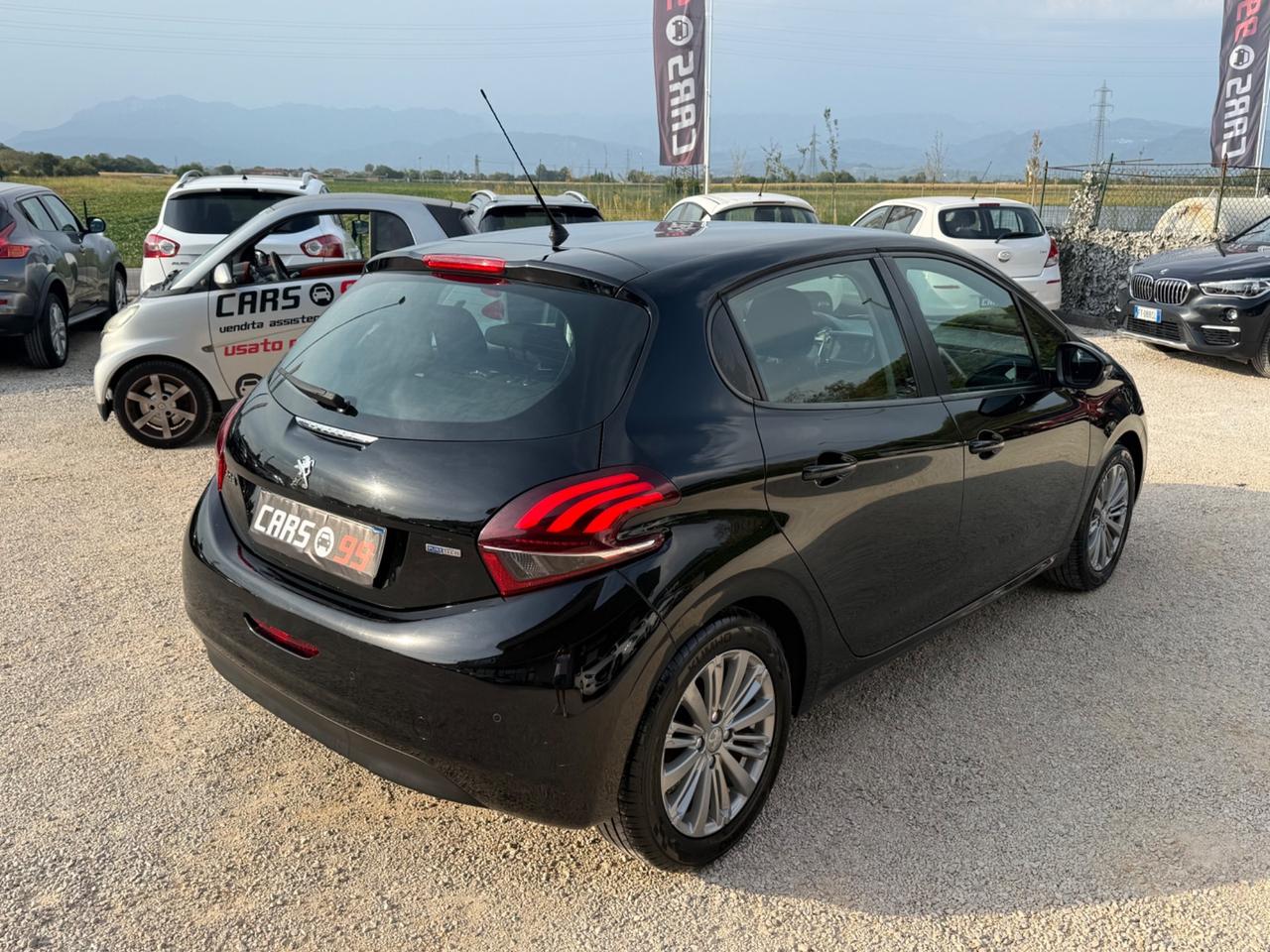 Peugeot 208 PureTech 82 5 porte Allure
