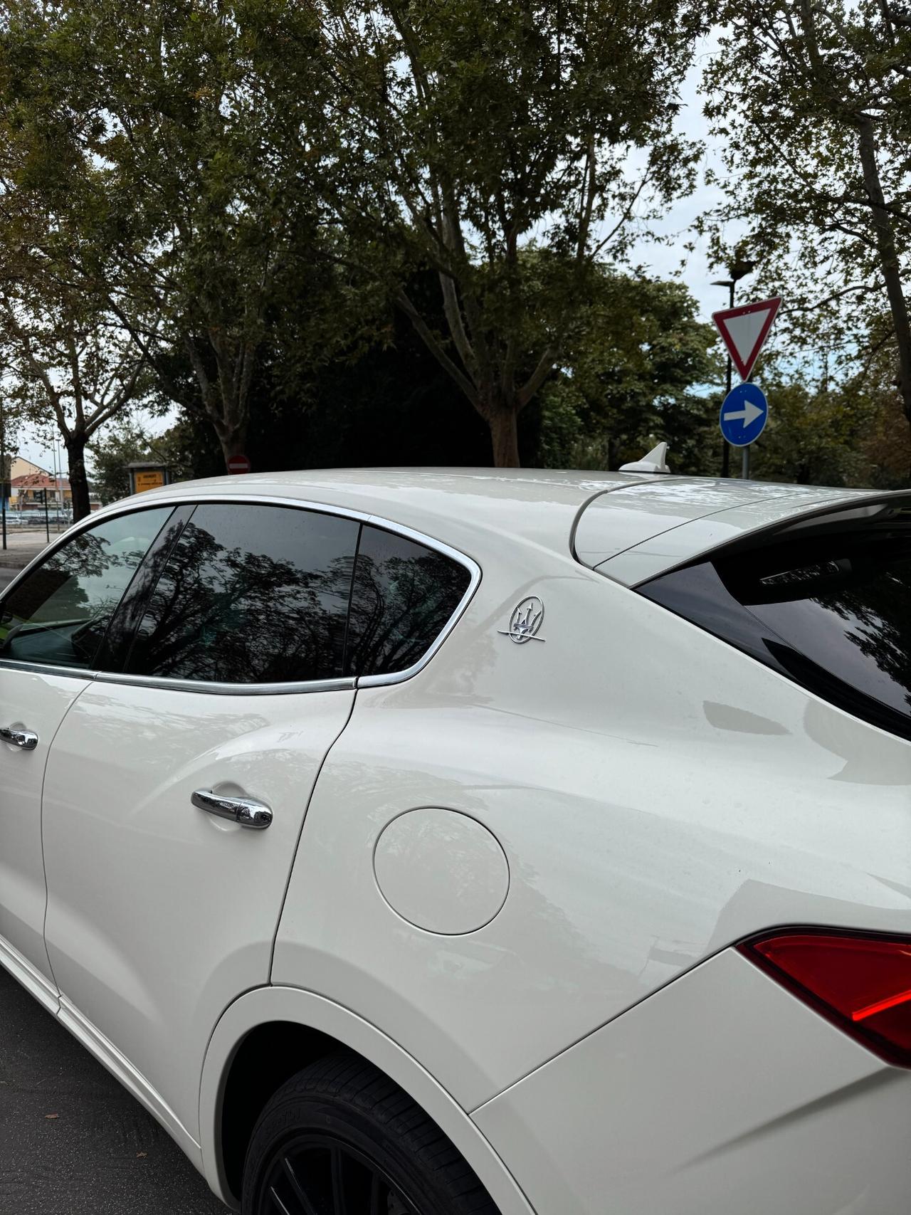 Maserati Levante V6 Diesel AWD Gransport