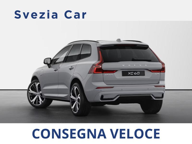 Volvo XC60 T6 Plug-in hybrid AWD automatico Plus Dark