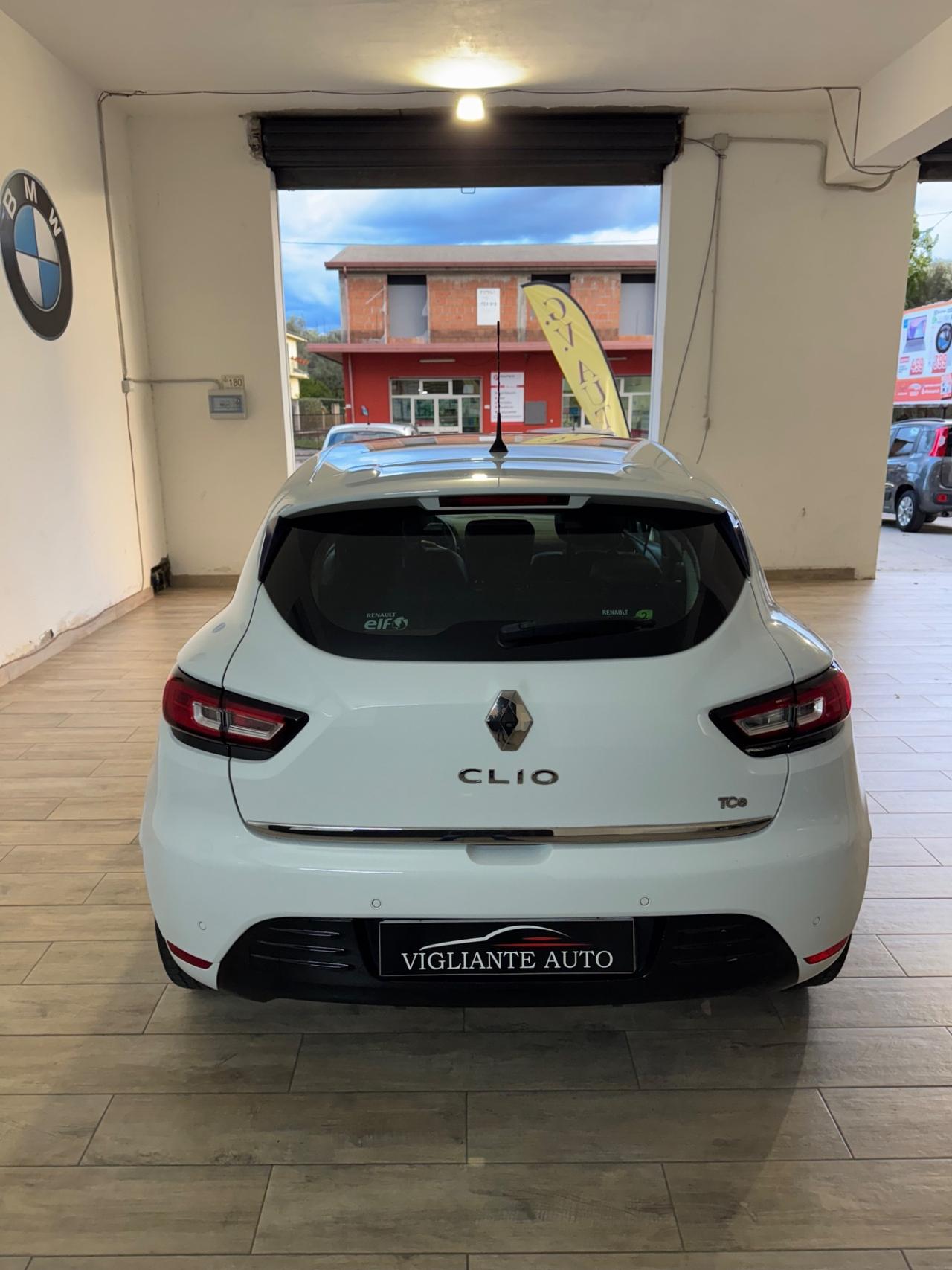 Renault Clio TCe 12V 90CV Start&Stop 5 porte Energy Intens