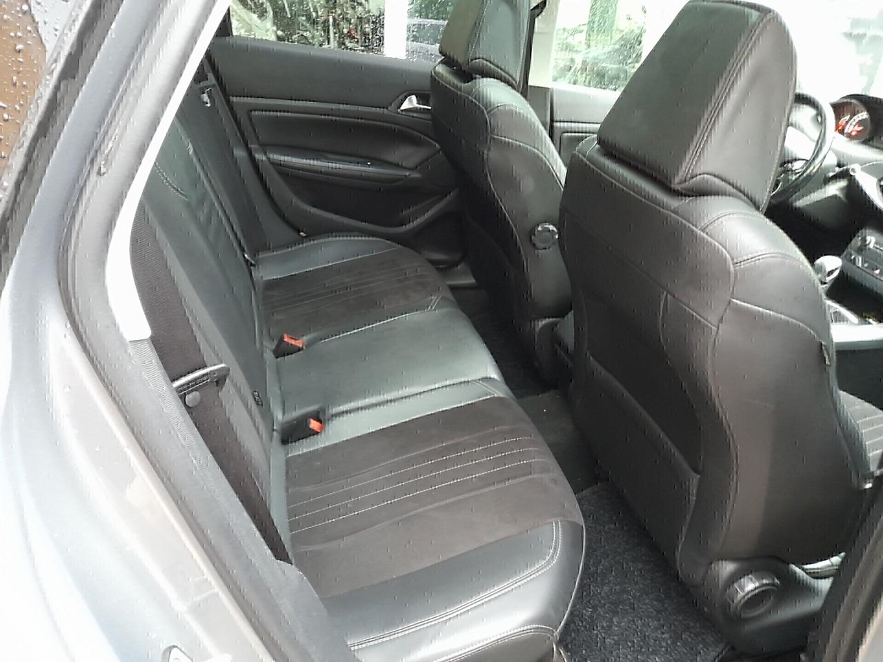 Peugeot 308 1.6 e-HDi 115 CV Stop&Start SW Allure