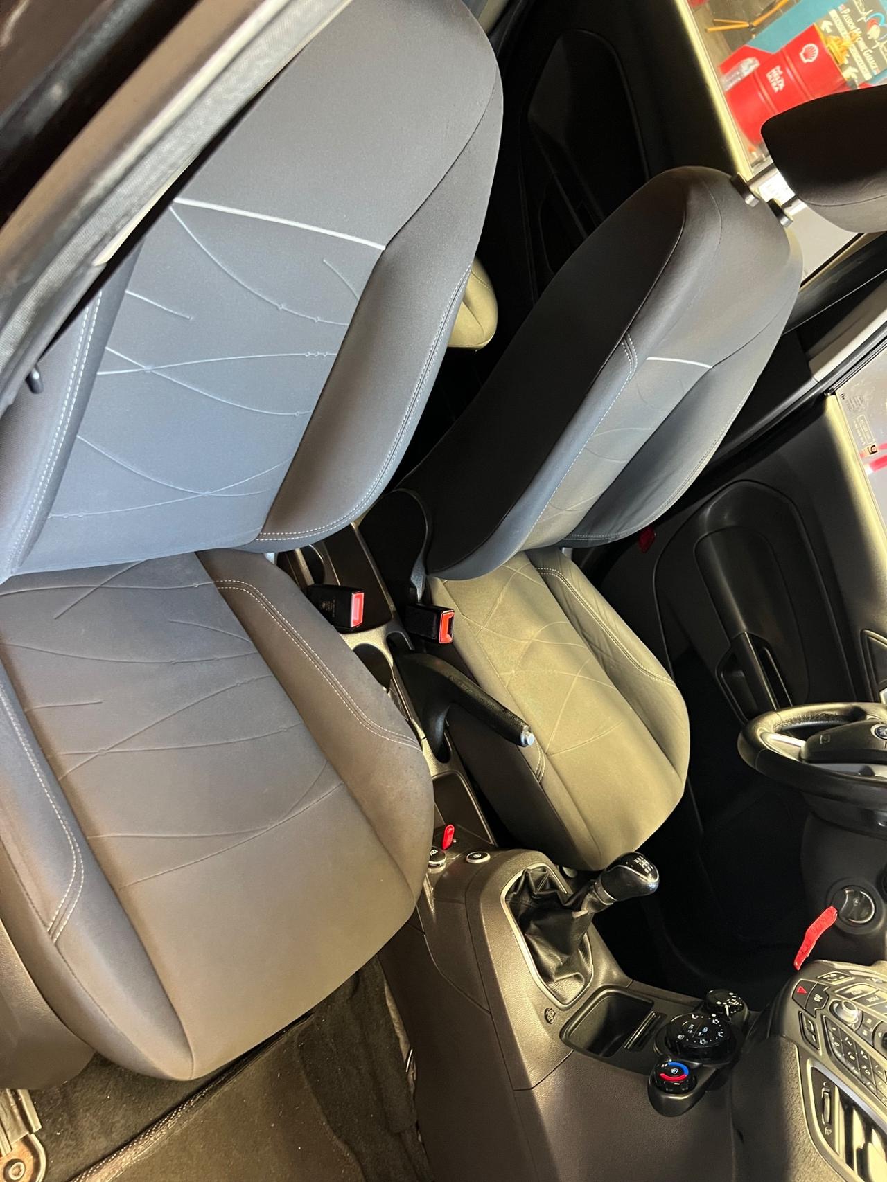 Ford Fiesta 1.4 5 porte Bz.- GPL Business