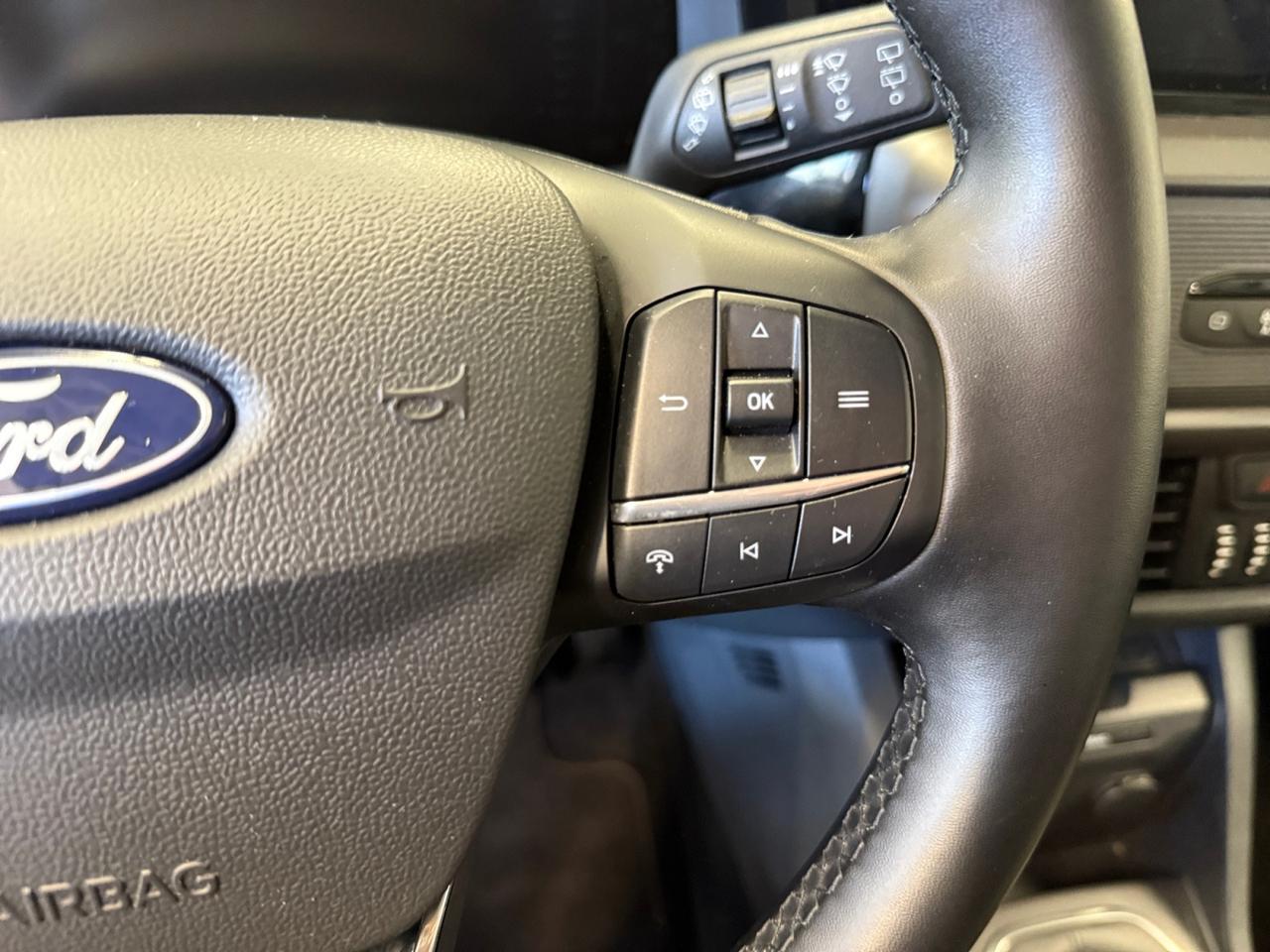 FORD Tourneo Courier II - Tourneo Courier II 1.0 ecoboost 125cv Titanium