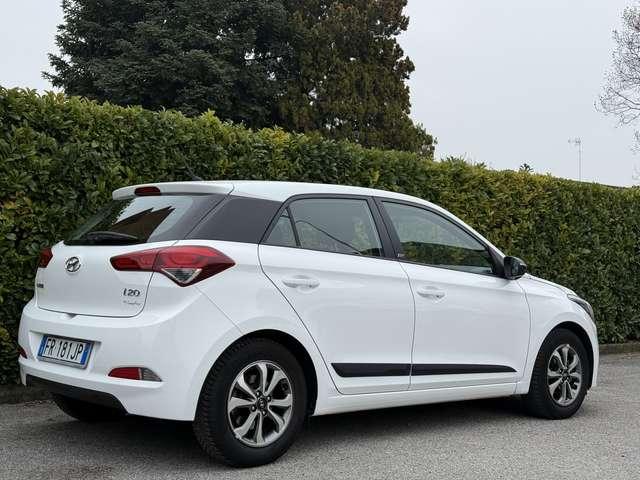 Hyundai i20 i20 II 2015 5p 1.2 Classic 84cv