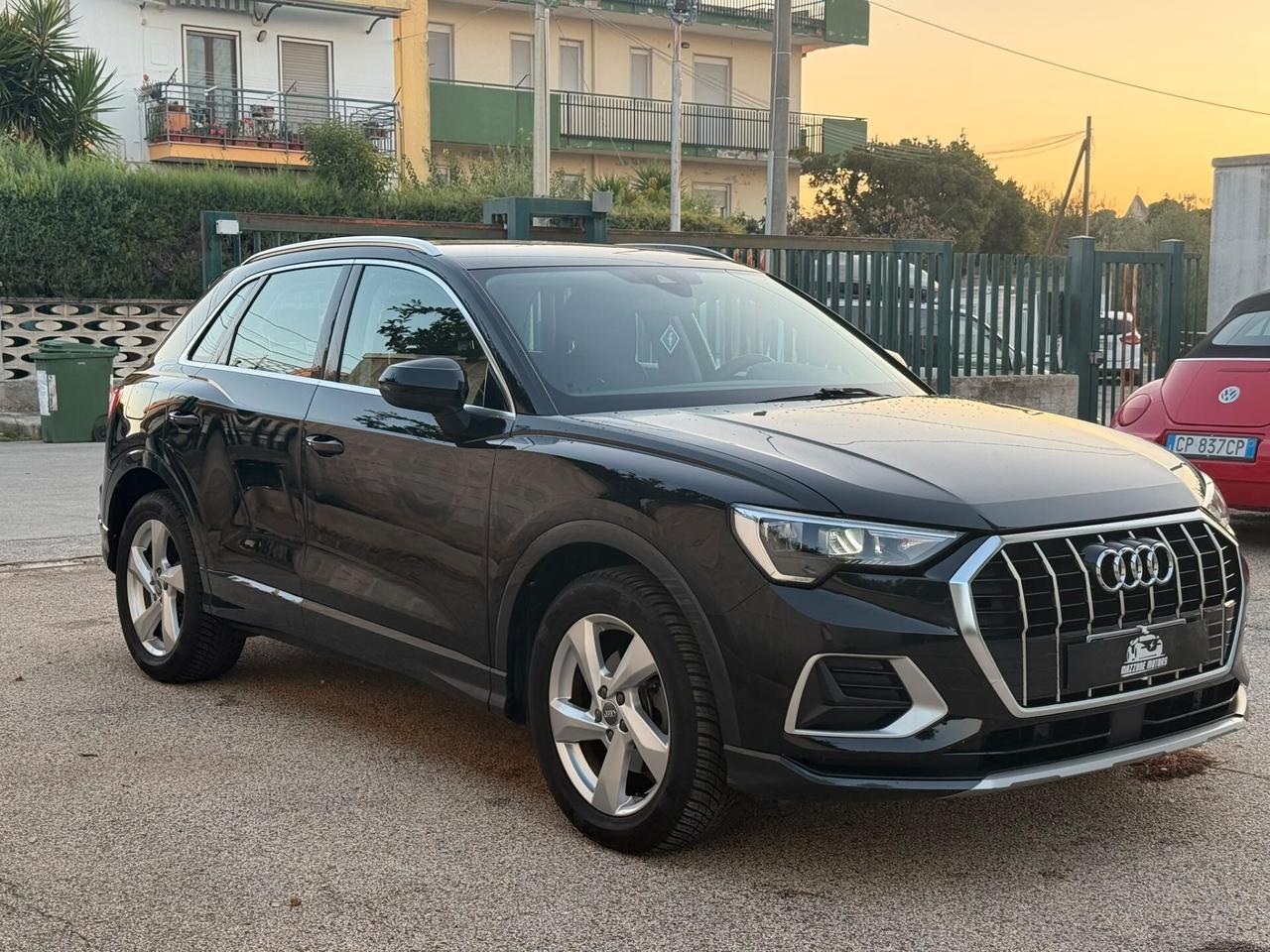 Audi Q3 S tronic Business