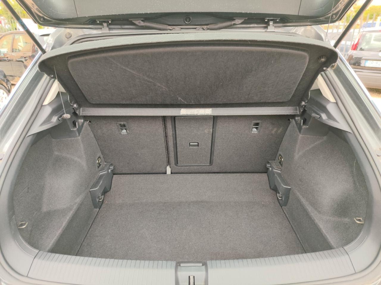 Volkswagen T-Roc 2.0 CAMBIO DSG!66.000 km!